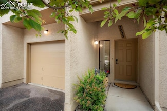 2035 Bristlecone Dr, Colorado Springs, CO 80919