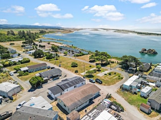 12400 Us Hwy 101 North Spc 344, Smith River, CA 95567