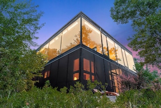 1052 Noyac Path, Water Mill, NY 11976