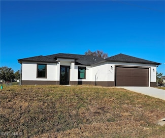 6137 Hershey Ave, Fort Myers, FL 33905