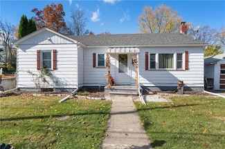 128 S 9th St, Bangor, PA 18013