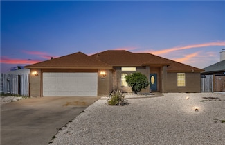 15525 Escapade St, Corpus Christi, TX 78418
