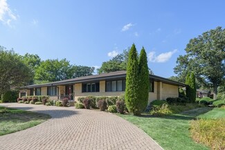 6500 N Kolmar Ave, Lincolnwood, IL 60712