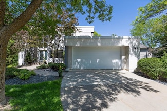 3520 Fairway Ln, Hopkins, MN 55305