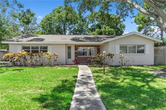 700 91st Ave N, Saint Petersburg, FL 33702