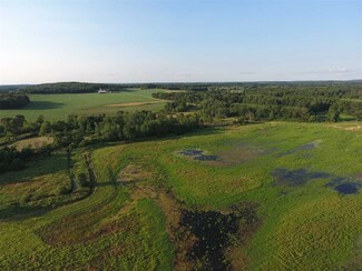 L1 4th Dr, Endeavor, WI 53930