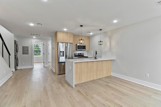 161 New York Ave Unit 3, Jersey City, NJ 07307