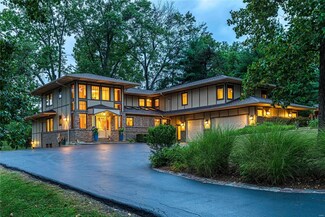 14 Arbor Rd, Saint Louis, MO 63132