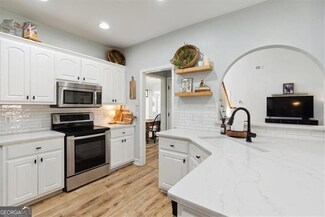 74 Planters Dr NW, Cartersville, GA 30120