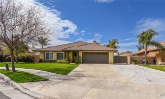 831 Deleon Ct, Hemet, CA 92543