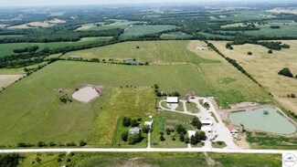 809 SW 300th Rd, Centerview, MO 64019