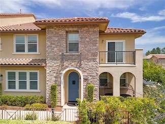 28426 Herrera St, Valencia, CA 91354