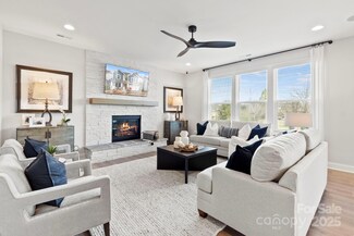 110 Goorawing Ln, Mooresville, NC 28115