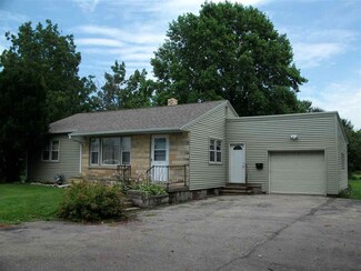 853 N Madison St, Lancaster, WI 53813