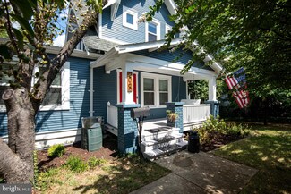 2060 Huntington Ave, Alexandria, VA 22303