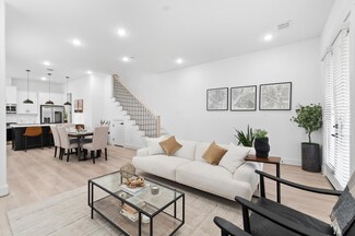 503 E 39th St, Houston, TX 77022