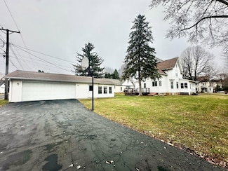 501 N Holcomb Ave, Milledgeville, IL 61051