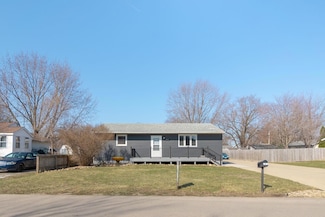 1018 Fox Ave, Evansdale, IA 50707