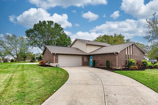 2540 Rosary Cir, Hamilton, OH 45013