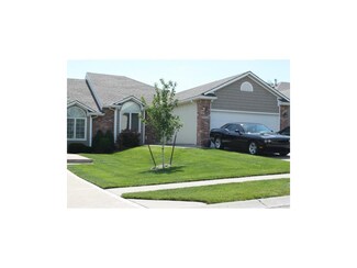 4533 Hedges Ave, Kansas City, MO 64133