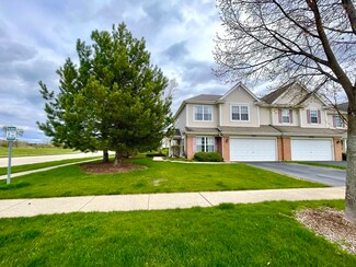 5731 Wildspring Dr, Lake In the Hills, IL 60156