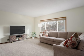 9947 107th Ave N, Maple Grove, MN 55369