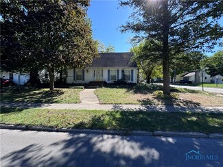 616 E Oak St, Wauseon, OH 43567