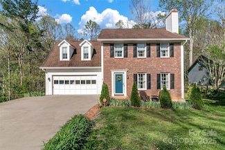 6 Southchase Dr, Fletcher, NC 28732