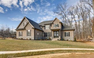 6178 Foxwood Ct, Newburgh, IN 47630