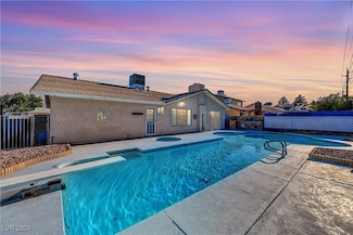 7608 Genzer Dr, Las Vegas, NV 89145