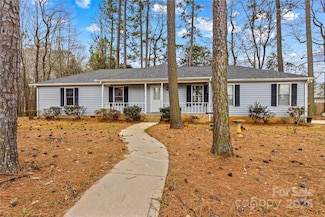 101 Fairfax Dr, Salisbury, NC 28146