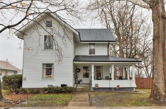 620 W 5th St S, Newton, IA 50208