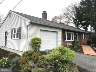120 School Ln, Landisville, PA 17538