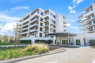 1581 Gulf of Mexico Dr Unit 307, Longboat Key, FL 34228