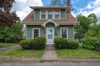 58 Denton St, Brockton, MA 02301