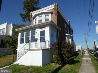 1226 E 9th St, Crum Lynne, PA 19022