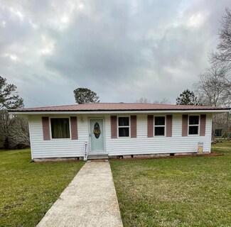 167 Magnolia Dr, Picayune, MS 39466