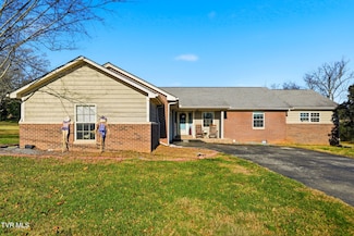 3102 Lee Dr, Morristown, TN 37814