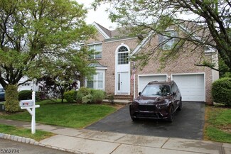 21 Wilmington Dr, Nutley, NJ 07110