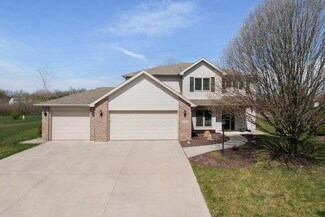 8202 Grand Forest Ct, Fort Wayne, IN 46815