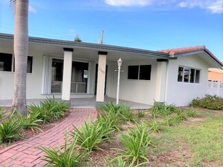 2545 SE 3rd St, Pompano Beach, FL 33062