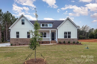 1336 Sage Pine Cir Unit 21, Clover, SC 29710