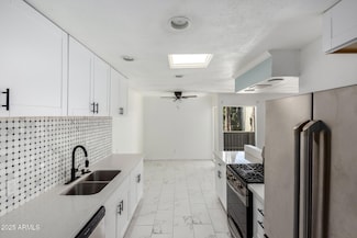 6767 N 7th St Unit 212, Phoenix, AZ 85014