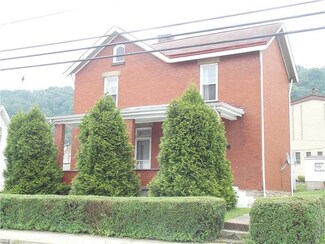 226 N Water St, West Newton, PA 15089