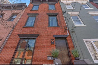157.5 8th St, Hoboken, NJ 07030