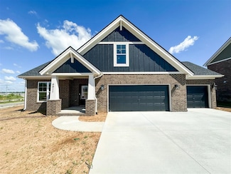 9911 Creamery Ln, Bowling Green, KY 42101