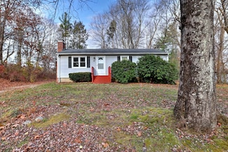 14 Little Diet Rd, Monroe, CT 06468