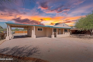 706 N Silverbell Rd, Tucson, AZ 85745