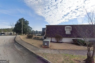 152 Rue Fontaine, Lithonia, GA 30038