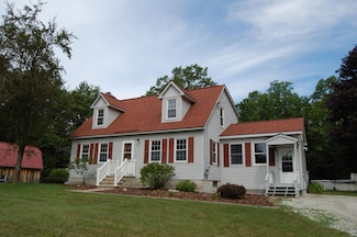 357 Montelona Rd, Goffstown, NH 03045